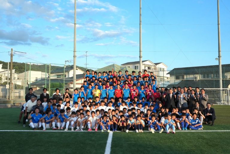 松本学園スポーツセンター人工芝グラウンド完成披露会を行いました